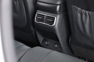 https://dvg-vehicle-assets.s3.amazonaws.com/C002488/76qdz90bdyld7xa4bq8bgolsr.jpg