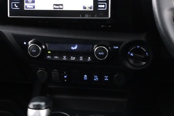 https://dvg-vehicle-assets.s3.amazonaws.com/C002490/7pd8m7egioupa29kbb8iasp6k.jpg