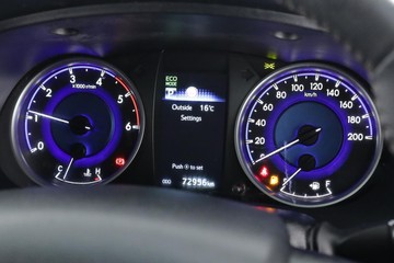 https://dvg-vehicle-assets.s3.amazonaws.com/C002490/a7jz2amt8vhhpc8houctsc76c.jpg