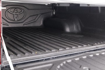 https://dvg-vehicle-assets.s3.amazonaws.com/C002490/bwzkcajl1mzohiie3rt3y9ztw.jpg