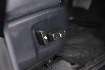 https://dvg-vehicle-assets.s3.amazonaws.com/C002490/cuyo0flh0ou09hddcunlkd8kq.jpg