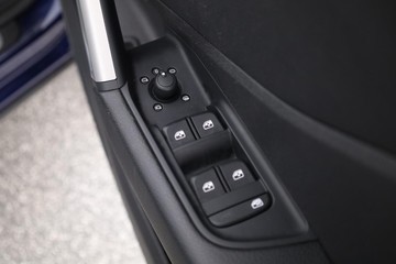 https://dvg-vehicle-assets.s3.amazonaws.com/C002495/a75t8bv9d17ff1fgm6rv13a52.jpg