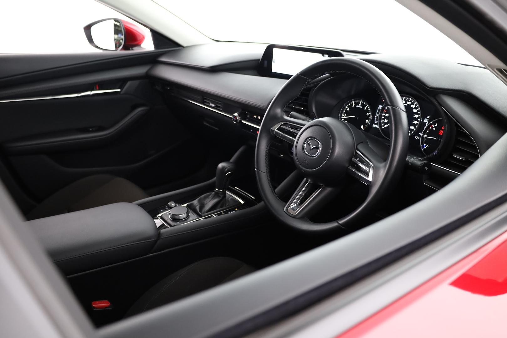 Mazda 3 image 4