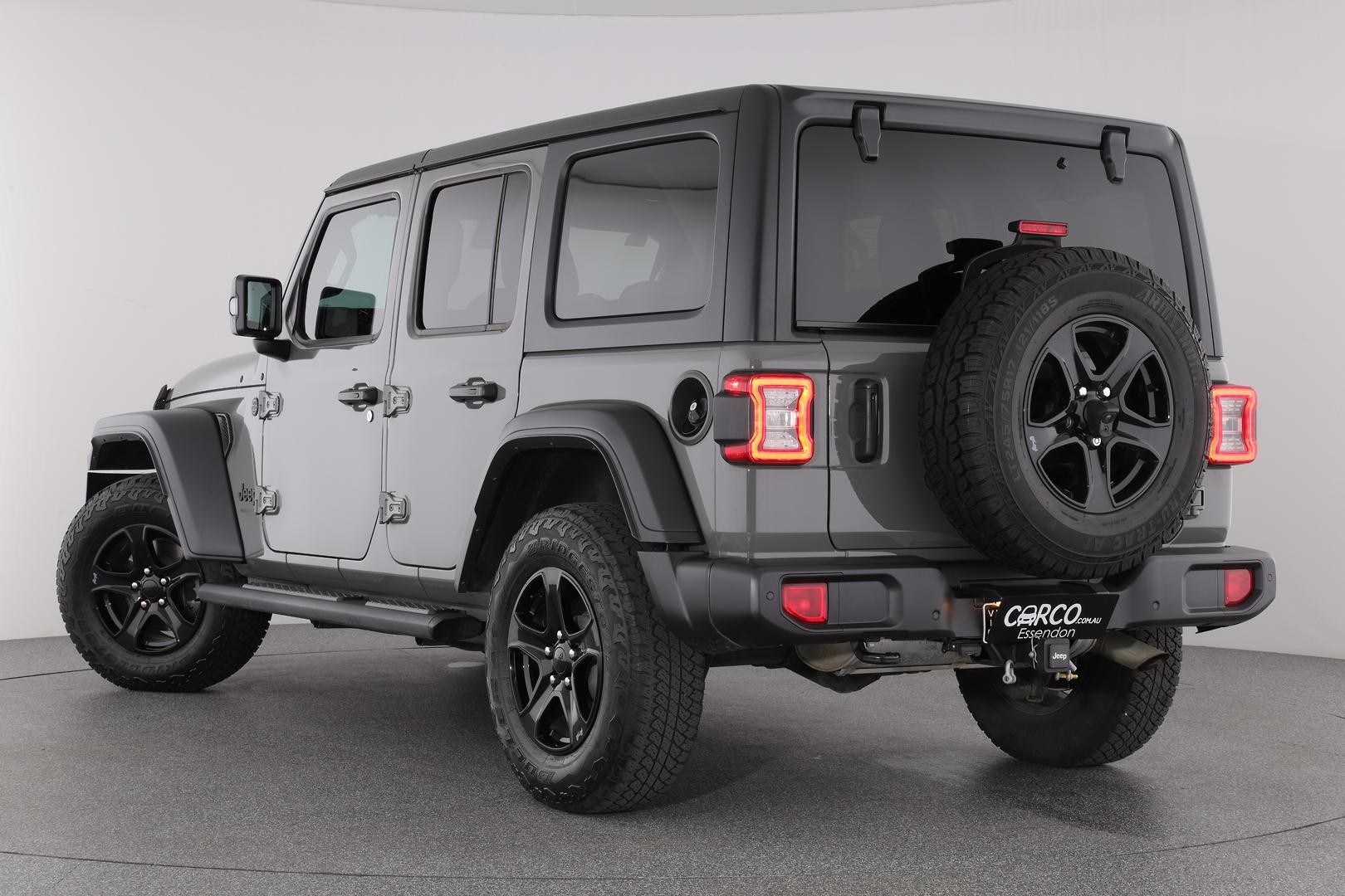 Jeep Wrangler image 2