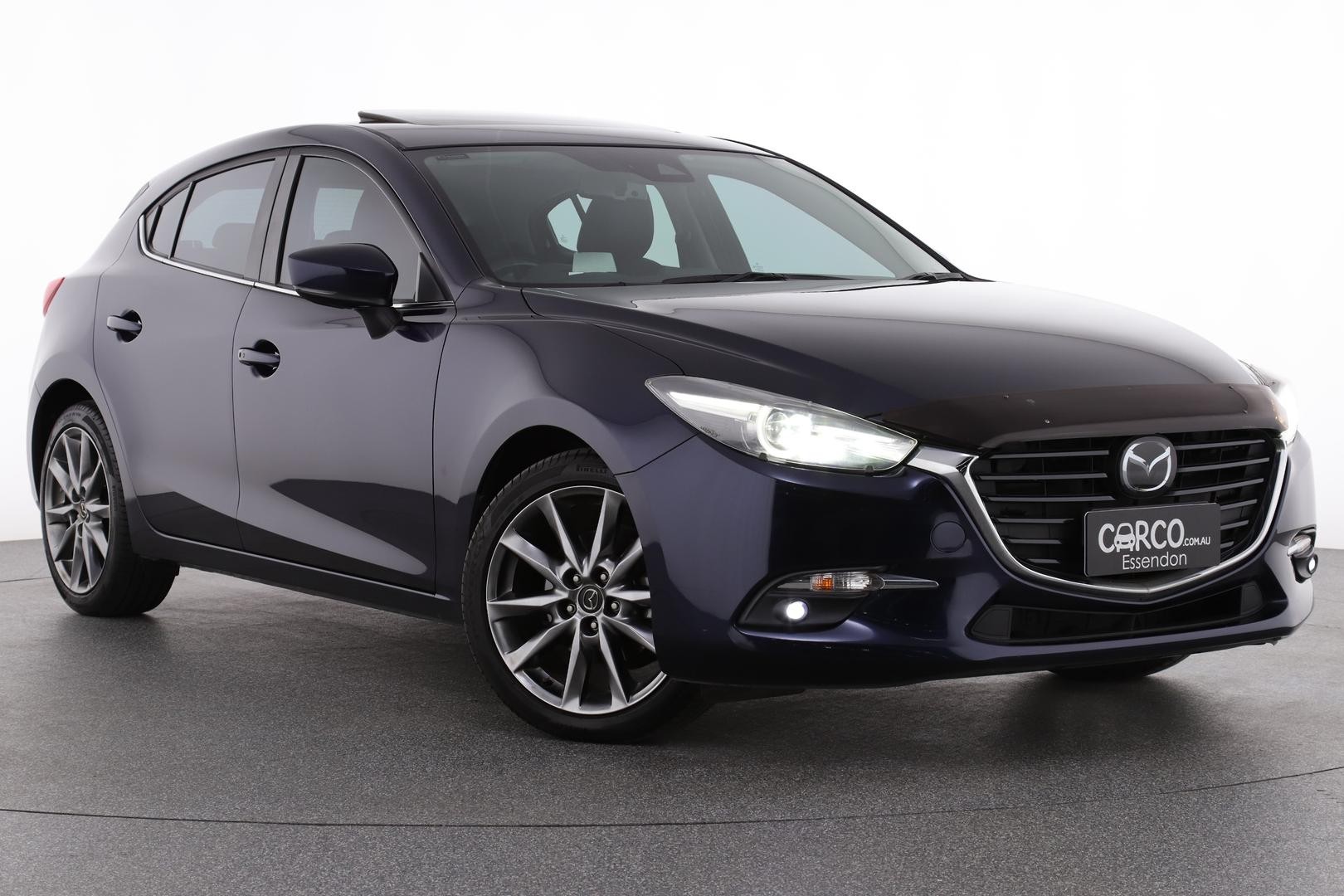 Mazda 3 image 1
