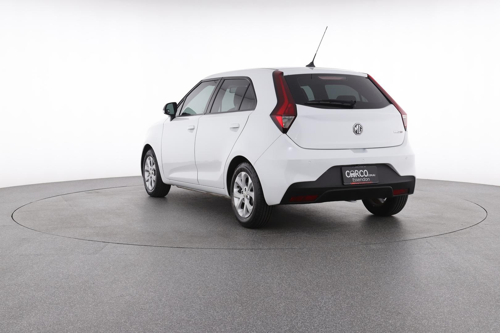MG Mg3 image 3
