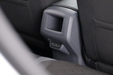 https://dvg-vehicle-assets.s3.amazonaws.com/C002555/7vhty6n8ipjct5ea2e1qy86ck.jpg