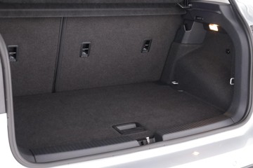 https://dvg-vehicle-assets.s3.amazonaws.com/C002555/cf837xy7lfy45nbbcyrslsxyv.jpg