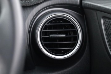 https://dvg-vehicle-assets.s3.amazonaws.com/C002562/8cx1rfxgzyh5jmfzt6eivqs0m.jpg