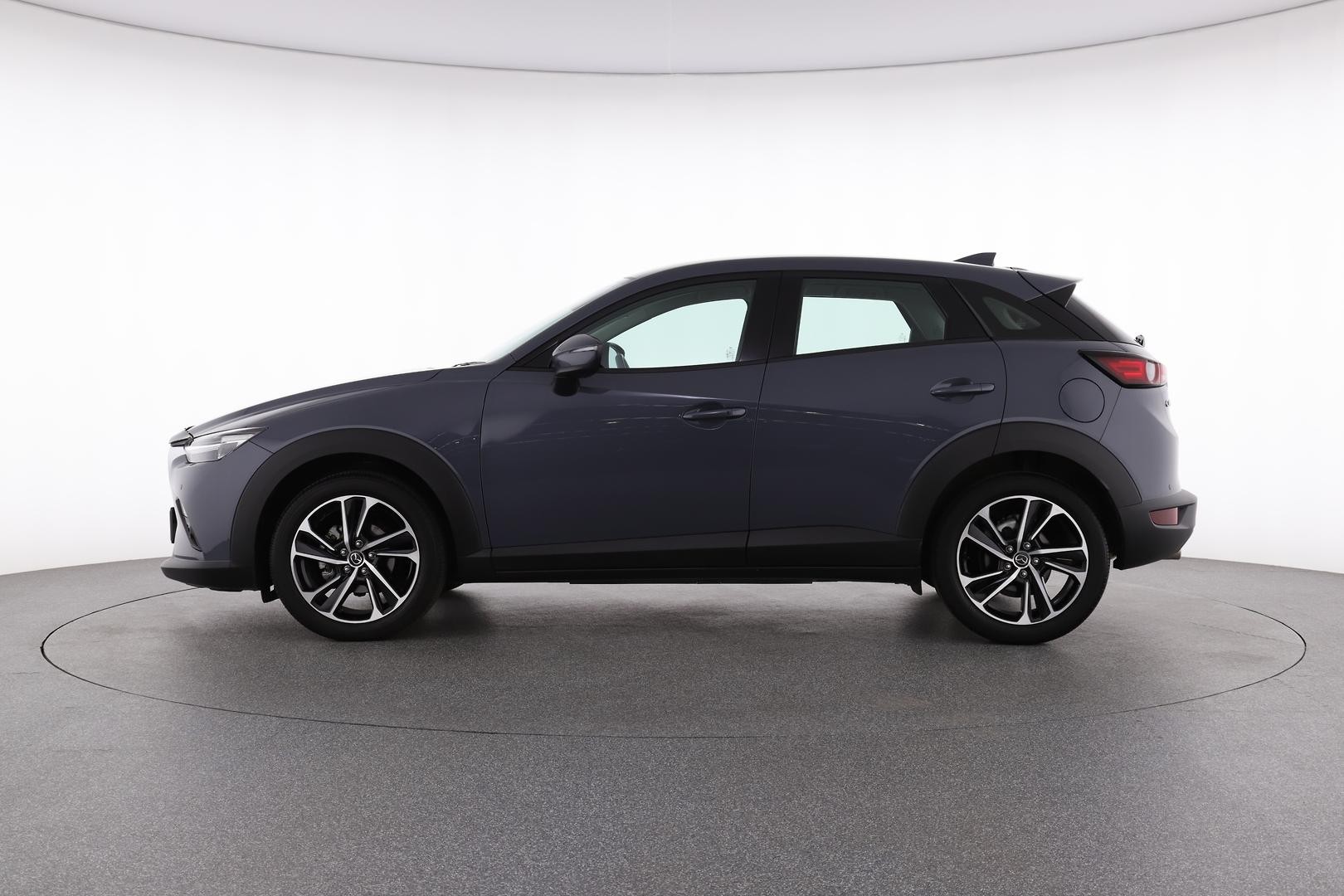 Mazda Cx-3 image 3