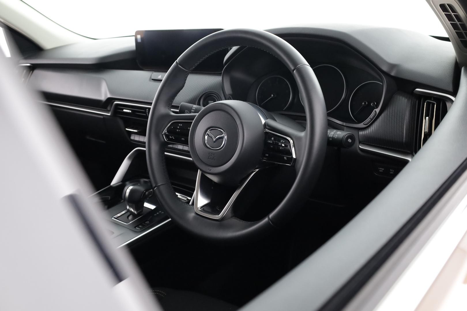 Mazda Cx-80 image 4
