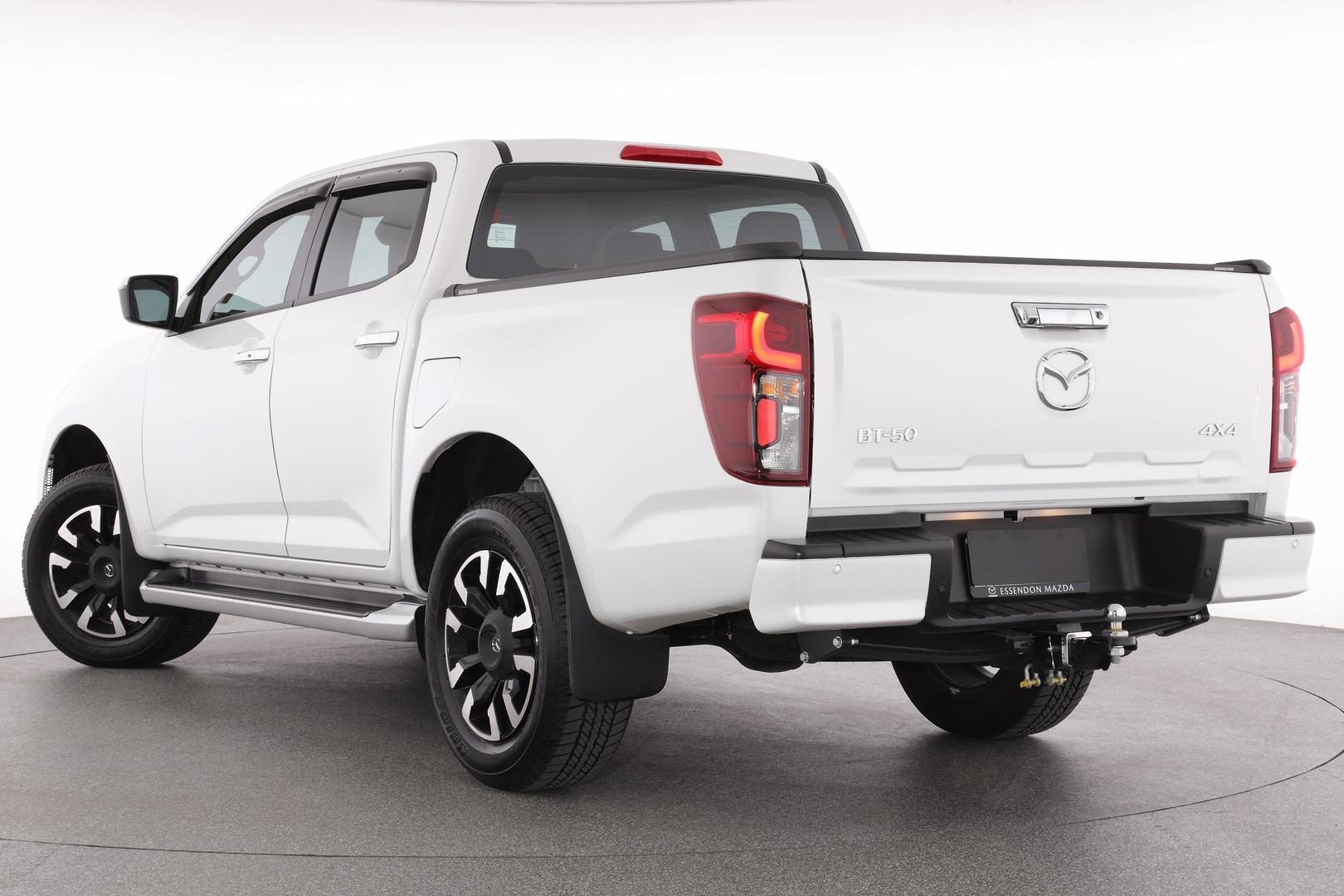 Mazda Bt-50 image 2