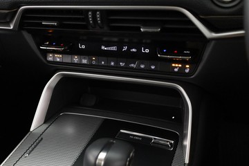 https://dvg-vehicle-assets.s3.amazonaws.com/C002587/4njpdhke4dn15vaz5k4ab9vee.jpg