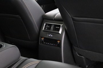 https://dvg-vehicle-assets.s3.amazonaws.com/C002587/6iidkpw6b52ghrmhskab84rc8.jpg