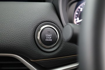 https://dvg-vehicle-assets.s3.amazonaws.com/C002587/8cykwk2kso8afr93j48bpt40b.jpg