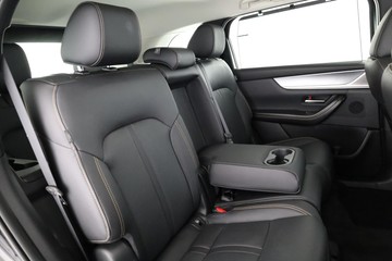 https://dvg-vehicle-assets.s3.amazonaws.com/C002587/9dx8hq4yjqmyr009ch9d9dt4u.jpg