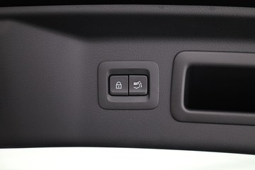 https://dvg-vehicle-assets.s3.amazonaws.com/C002587/b587c9v06xq0nmirh6jks4u0r.jpg