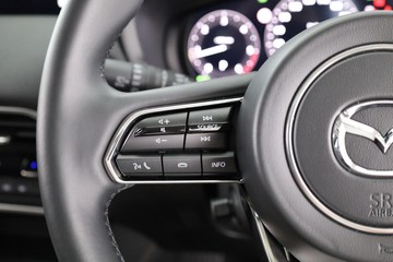 https://dvg-vehicle-assets.s3.amazonaws.com/C002587/bzlrgwvtzep7jd034eg6f3xyi.jpg