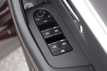 https://dvg-vehicle-assets.s3.amazonaws.com/C002589/6wpdfnd3pbp77lqn7t7gzdc2w.jpg