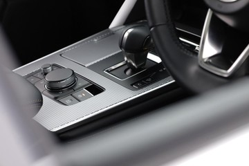 https://dvg-vehicle-assets.s3.amazonaws.com/C002589/ea3gztxli2rumt8rnp9e20wyh.jpg