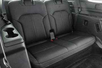 https://dvg-vehicle-assets.s3.amazonaws.com/C002589/o9vp9naajr352dcww3ys5m5p.jpg