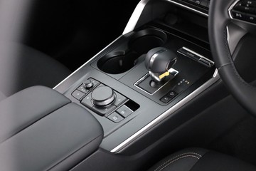 https://dvg-vehicle-assets.s3.amazonaws.com/C002611/293v83hvmu4vwmgw1zyagmk0e.jpg