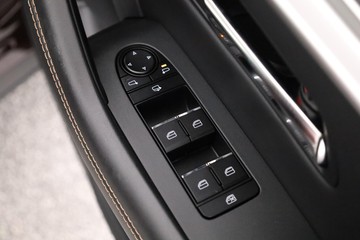 https://dvg-vehicle-assets.s3.amazonaws.com/C002614/7hwkhqyenqd2mewiacvdd29q6.jpg