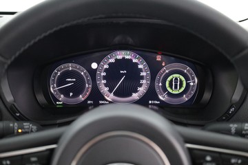 https://dvg-vehicle-assets.s3.amazonaws.com/C002614/a3c5d54zb85qvg106gg0vtxig.jpg