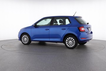 https://dvg-vehicle-assets.s3.amazonaws.com/C002623/cs729kl8p2wz5psb52kwbtn4n.jpg