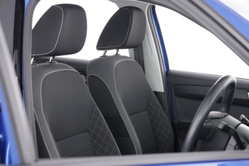 https://dvg-vehicle-assets.s3.amazonaws.com/C002623/d35aiopjue704ziav6b70k54r.jpg