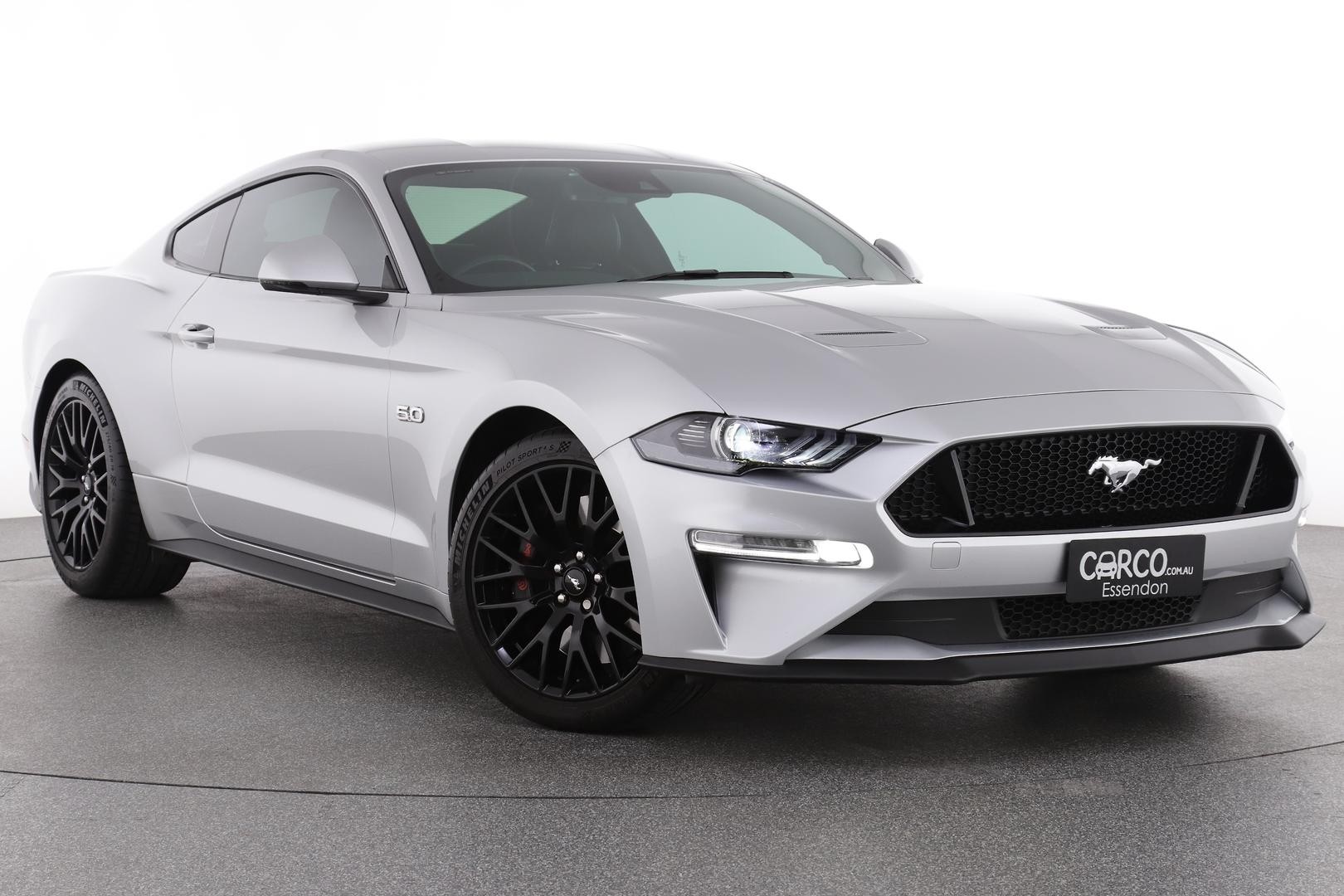 Ford Mustang image 1