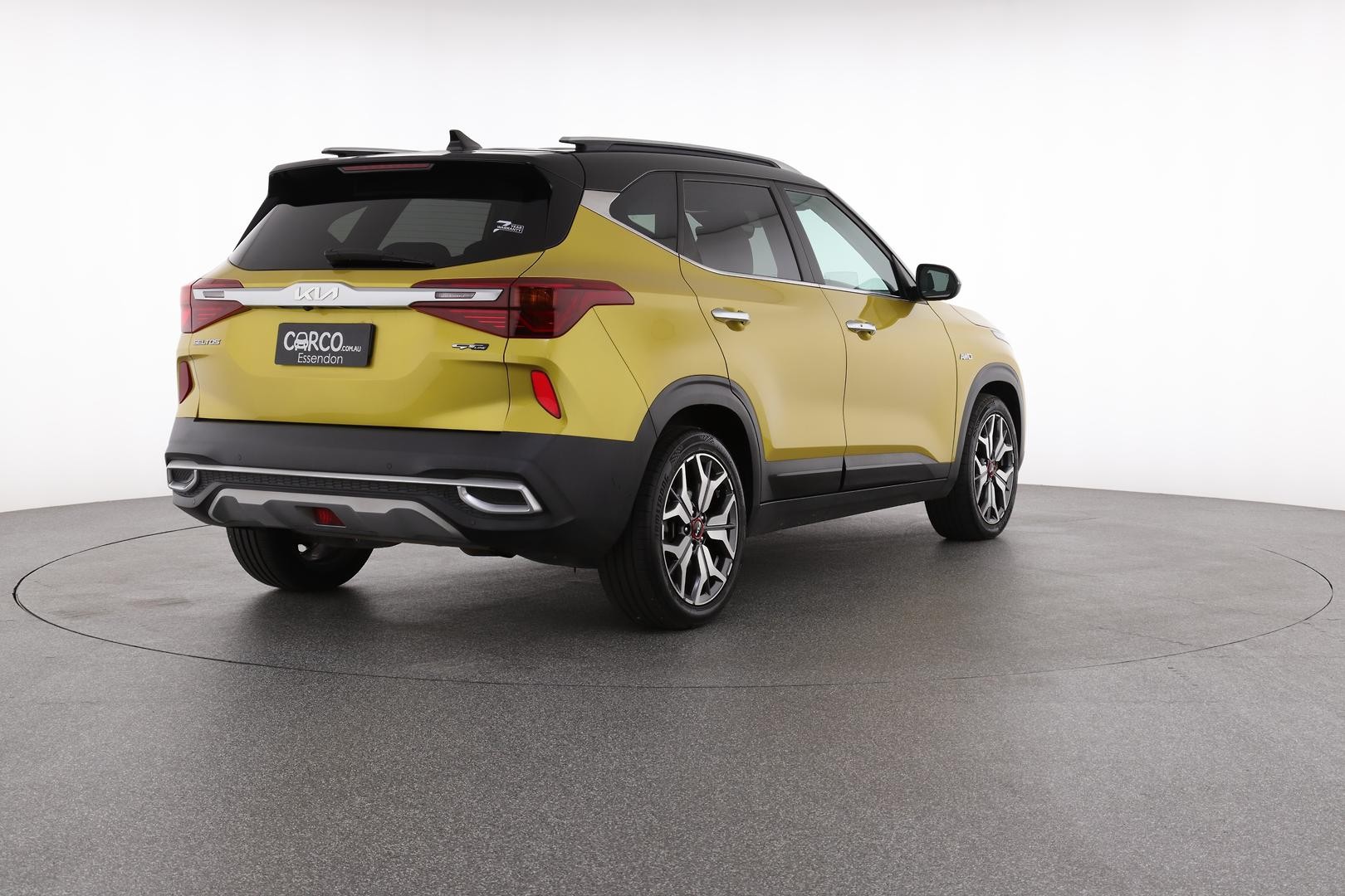 Kia Seltos image 4