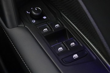 https://dvg-vehicle-assets.s3.amazonaws.com/C002643/7iiubm7dz0oidkhswe7jjxt9u.jpg