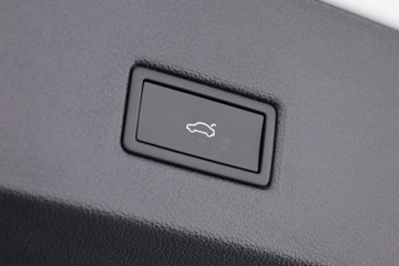 https://dvg-vehicle-assets.s3.amazonaws.com/C002645/1yczq1f6oo96e09s5iqgs0joy.jpg