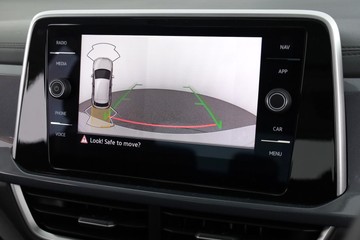 https://dvg-vehicle-assets.s3.amazonaws.com/C002645/6gqniowhcv2juam1oy04zwfco.jpg