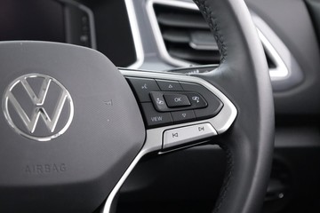 https://dvg-vehicle-assets.s3.amazonaws.com/C002645/7m5dt2uzxws1yomc5ej0qlhz6.jpg