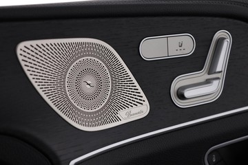 https://dvg-vehicle-assets.s3.amazonaws.com/C002652/5p8oe8spm55ocvtklx9soyce0.jpg