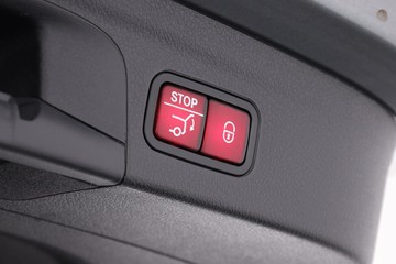 https://dvg-vehicle-assets.s3.amazonaws.com/C002652/84svr9pv86wxuqfxuubwefj4y.jpg