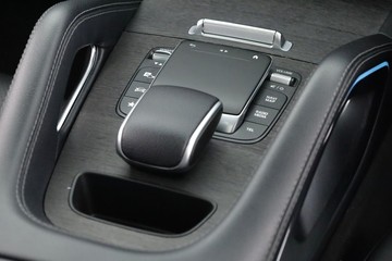 https://dvg-vehicle-assets.s3.amazonaws.com/C002652/ckshl85hieullu9n2m0bi6t73.jpg