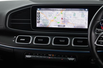 https://dvg-vehicle-assets.s3.amazonaws.com/C002652/dnwyeaixbkezgew6uwcjrcbqj.jpg