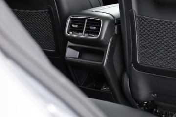 https://dvg-vehicle-assets.s3.amazonaws.com/C002652/ee59bt8nnzi08vy6cnao4m92n.jpg