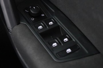 https://dvg-vehicle-assets.s3.amazonaws.com/C002662/3wcrmzn4f451qzj64ai3k0ydr.jpg