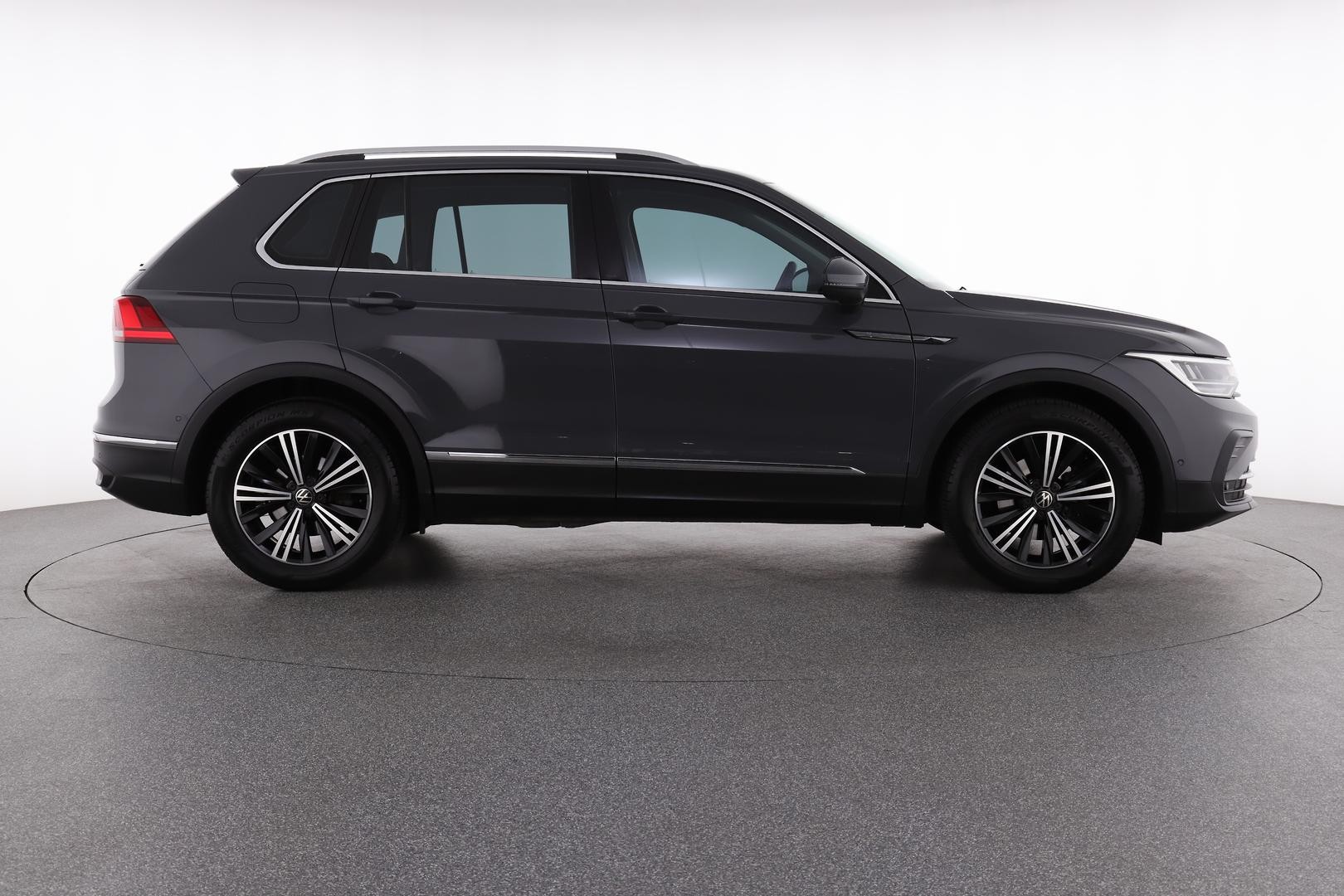 Volkswagen Tiguan image 2