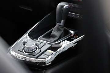 https://dvg-vehicle-assets.s3.amazonaws.com/C002694/5d9wsrzmnsxejo4i03vlu7aj1.jpg