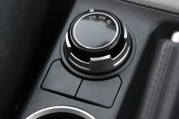 https://dvg-vehicle-assets.s3.amazonaws.com/C002698/30sd47r3by62m94g0fc7nsiw7.jpg
