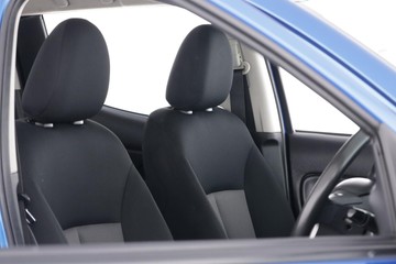 https://dvg-vehicle-assets.s3.amazonaws.com/C002698/6k6gn2xqfurcfj8sjfvc76f5d.jpg