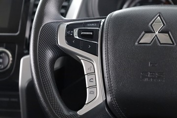 https://dvg-vehicle-assets.s3.amazonaws.com/C002698/9n0hcrjxaif7ynrh05a2uofmo.jpg