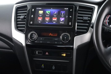 https://dvg-vehicle-assets.s3.amazonaws.com/C002698/bj742pob4eccmo1dtmvdwpdcf.jpg
