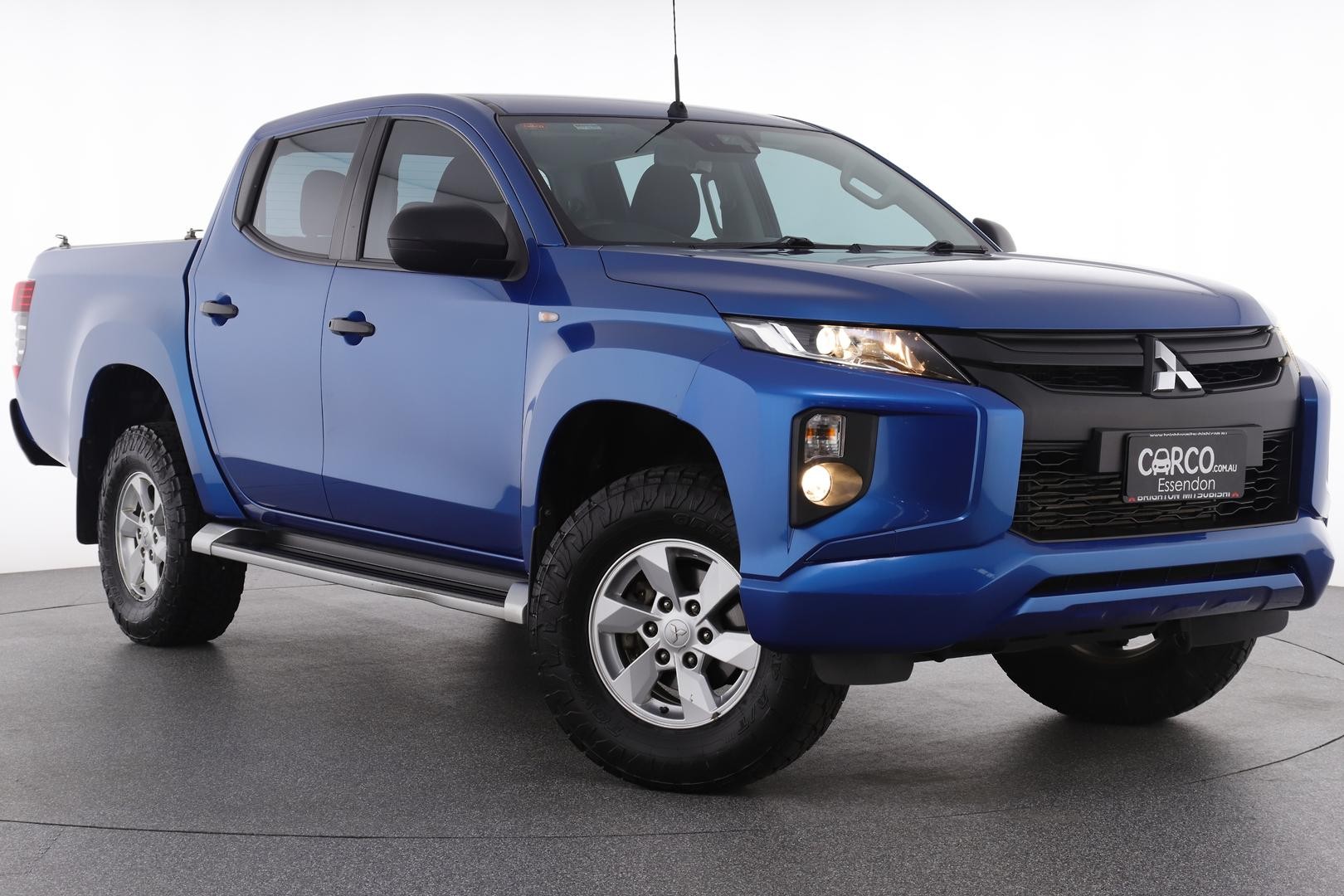Mitsubishi Triton image 1