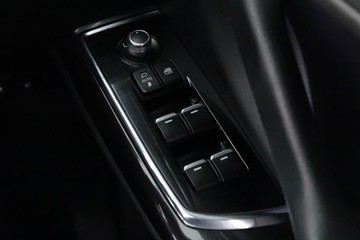 https://dvg-vehicle-assets.s3.amazonaws.com/C002703/d4s8mzmtjqlahspupo1pctx7t.jpg